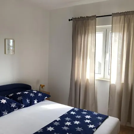 Apartment Nela Trogir